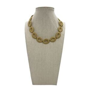 1980s Retro Fashion Gold Toned Textured Oval Fifteen Links 16” Costume Necklace